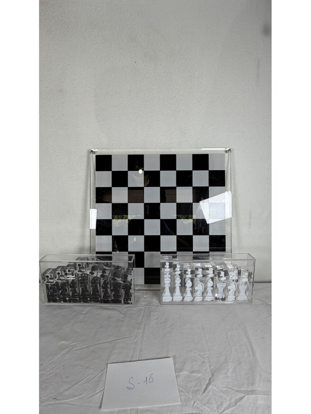 Modern Acrylic Chess Set with Board and Storage Cases S-15